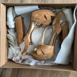 Jessica Simpson platform heels 6.5 suede brown color